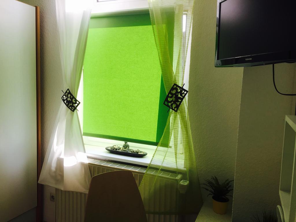 Rael-Boardinghouse Hotell Bielefeld Rum bild