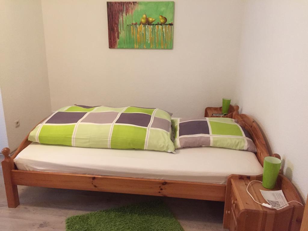 Rael-Boardinghouse Hotell Bielefeld Rum bild