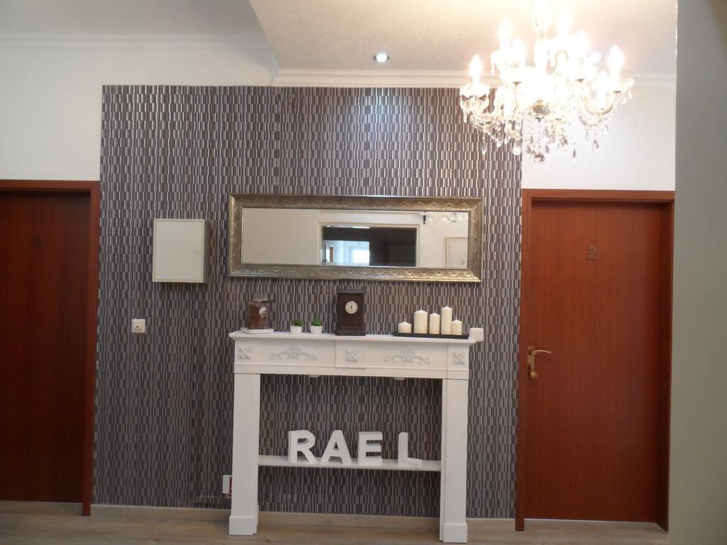 Rael-Boardinghouse Hotell Bielefeld Exteriör bild