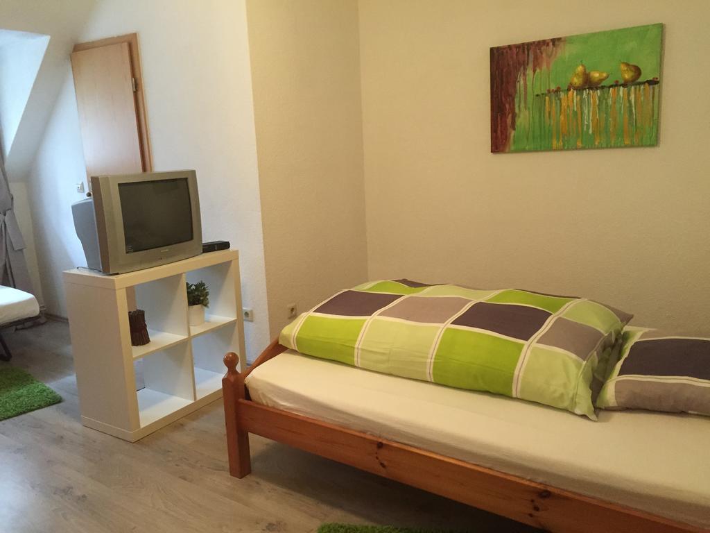 Rael-Boardinghouse Hotell Bielefeld Rum bild